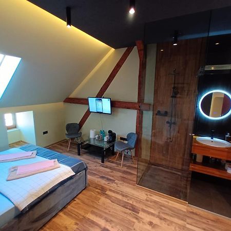 Mediaş Apartament Eminescu 1 מראה חיצוני תמונה